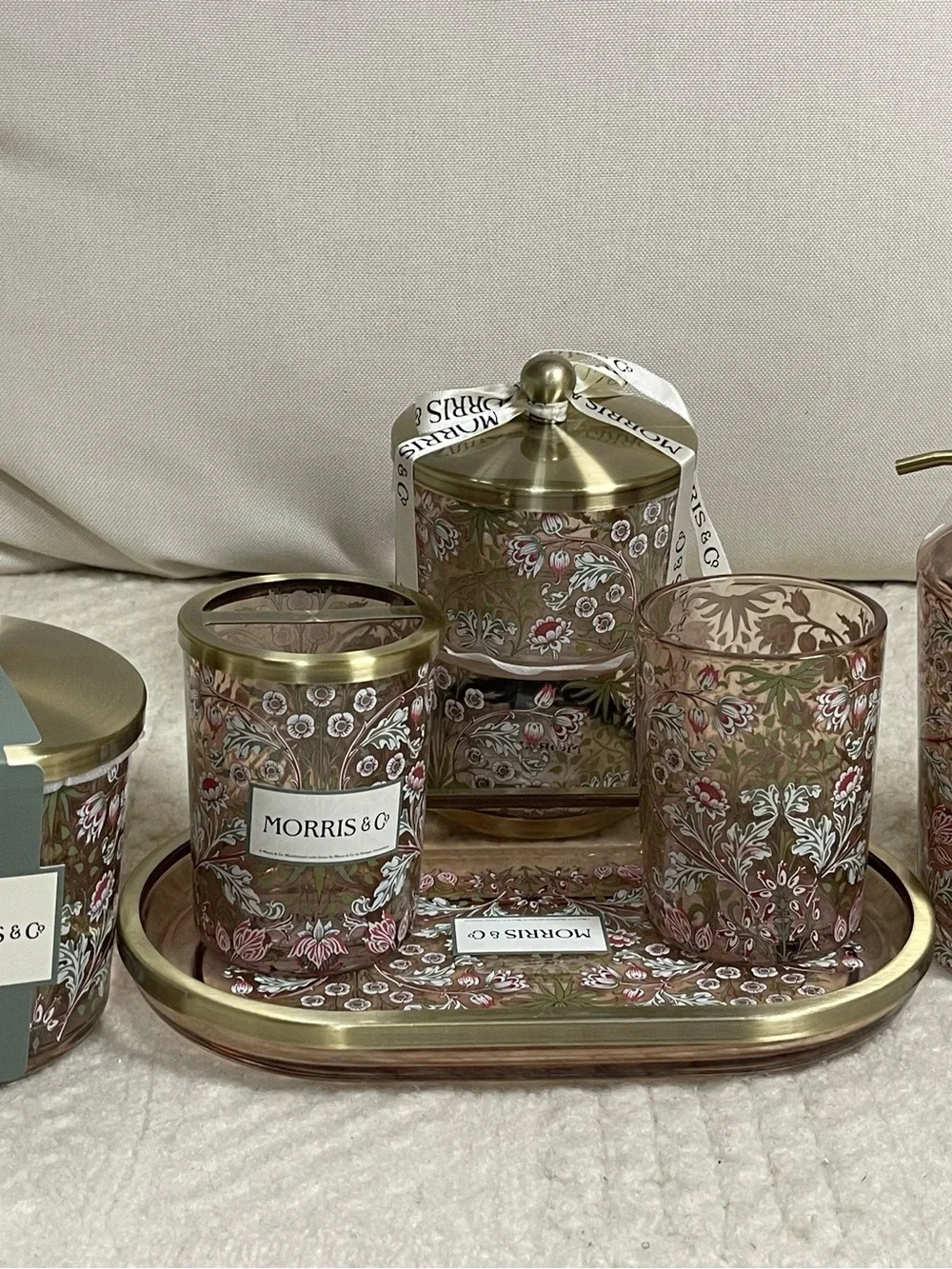 Morris & Co. Floral Bathroom Set - Pink & Gold bathroom accessories set of 6